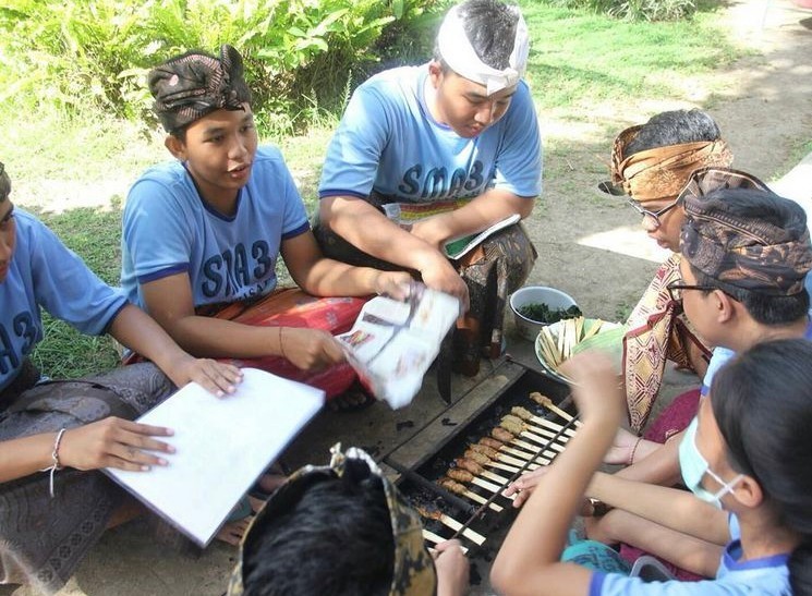 Peran Pendidikan dalam Melestarikan Budaya Indonesia untuk Generasi Mendatang